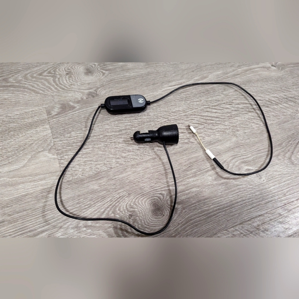 Belkin Tunecast Auto Device
